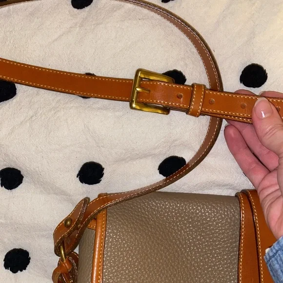 Dooney & Bourke Crossbody Bag - Picture 5 of 9